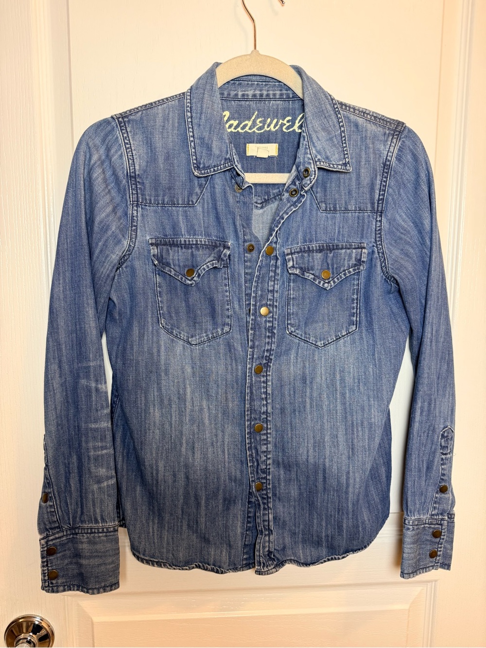 Madewell Women's Blue Denim Button-Up Shirt X-SMALL
